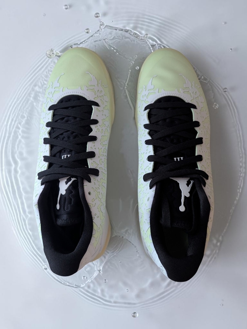 Air Jordan Zion III Men's Size 9 White Mint Green Black Basketball Sneakers - Picture 4 of 7